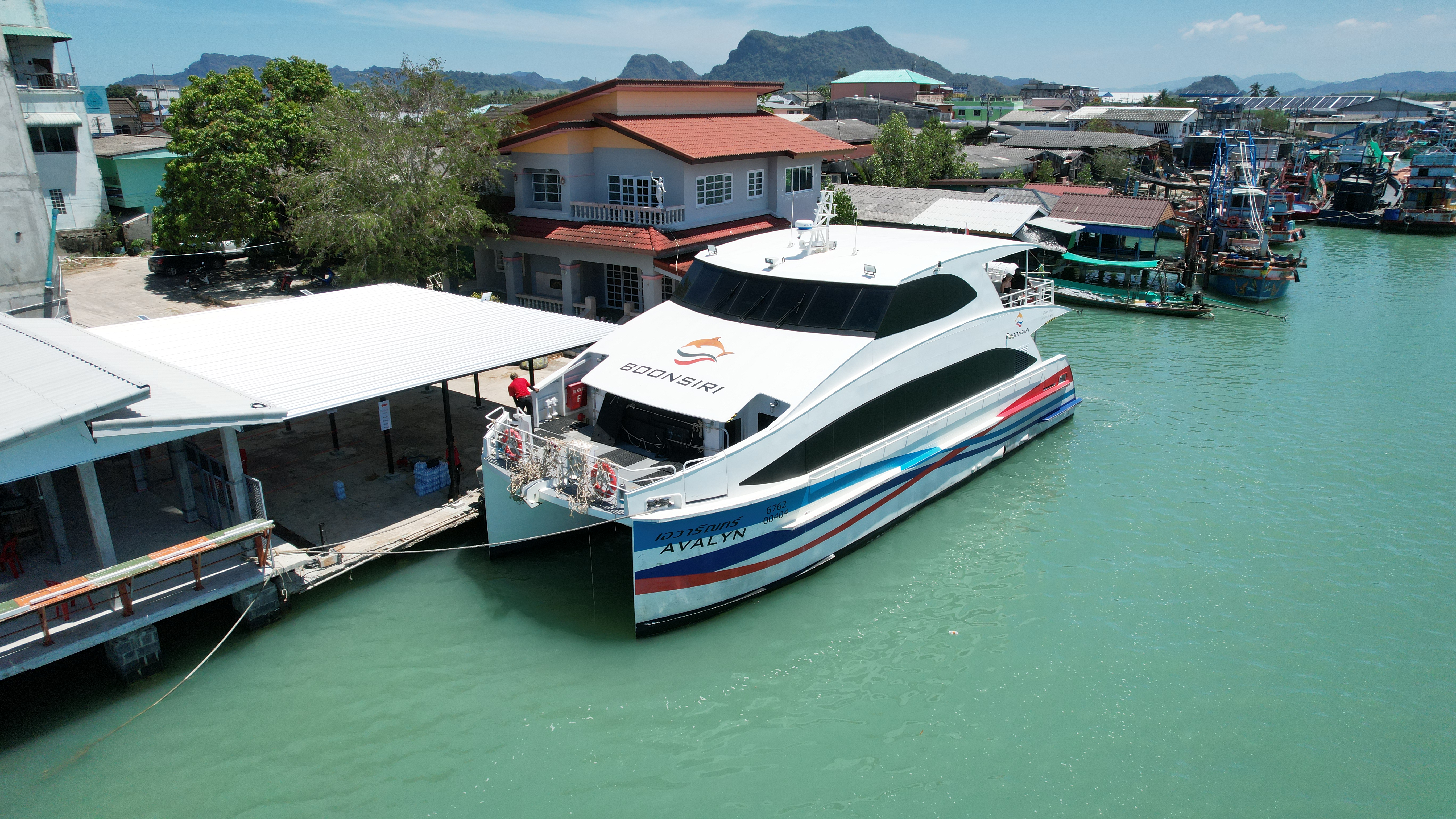 map សុរ៉ាតថានី (កំពង់ផែដុនសាក់) - Boonsiri Ferry